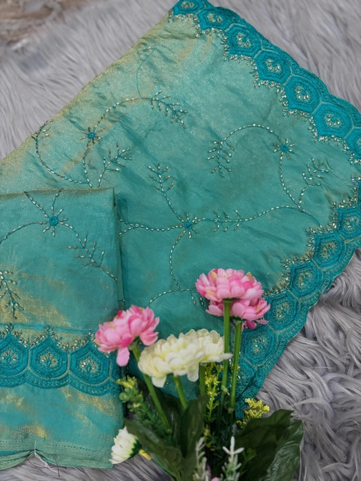 Exclusive Trending Designer Saree with Blouse